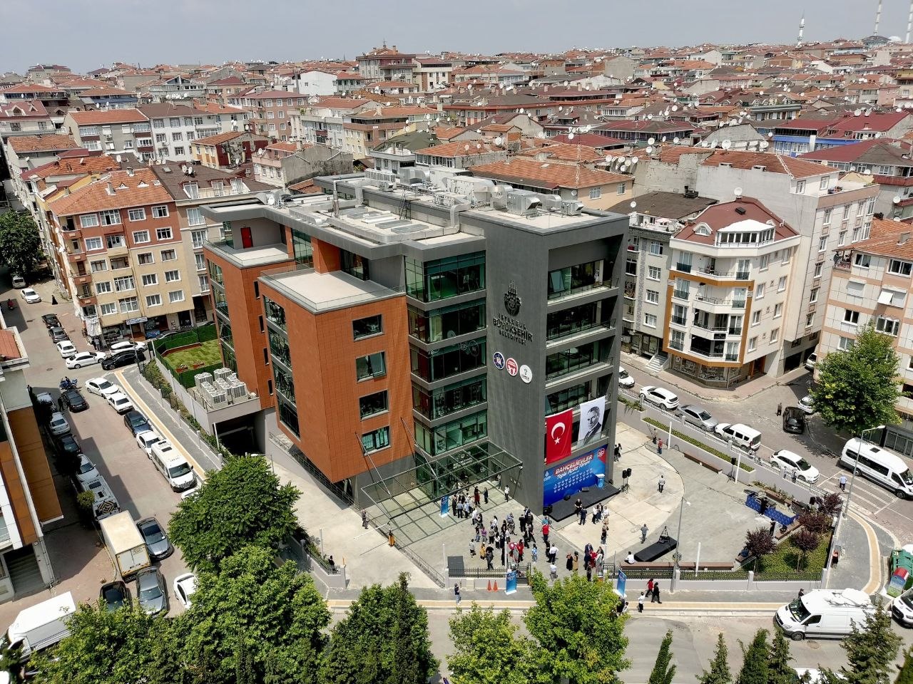 Bahçelievler Eğitim Merkezi ve Kat Otoparkı